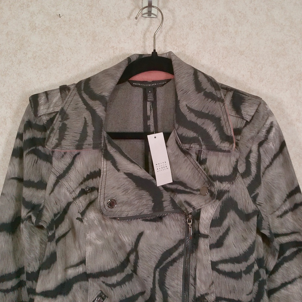 NWT White House Black Market Tiger Contrast Jacket, Zips Snaps & Belted SZ8 - Picture 2 of 16